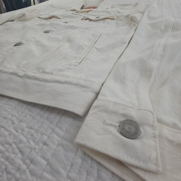 NEW Levi's Jacket Men's Size S White Denim Trucker Biker Jacket 723340292 NWT - Picture 3 of 15